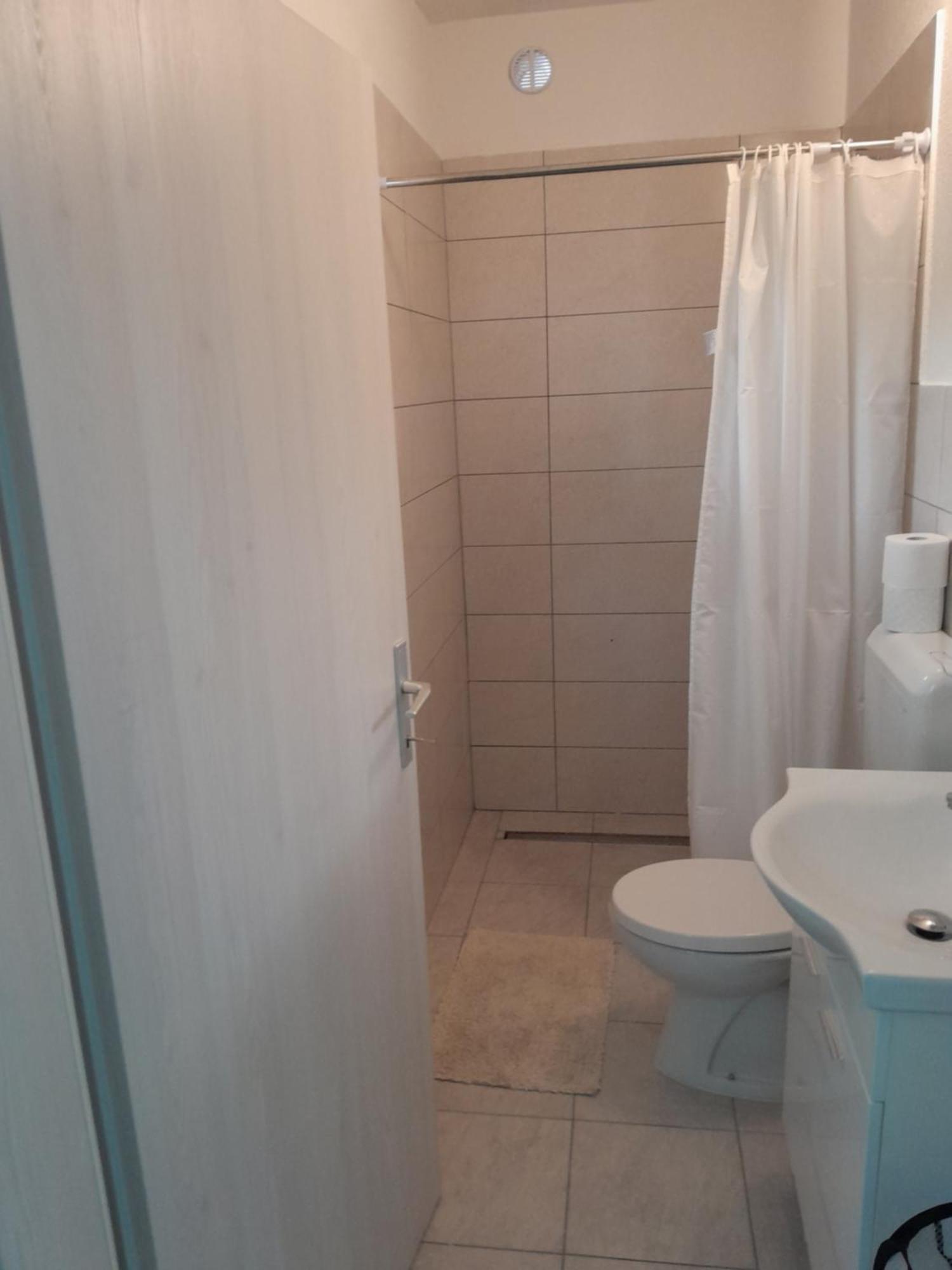 Apartmaji Струнян Екстериор снимка