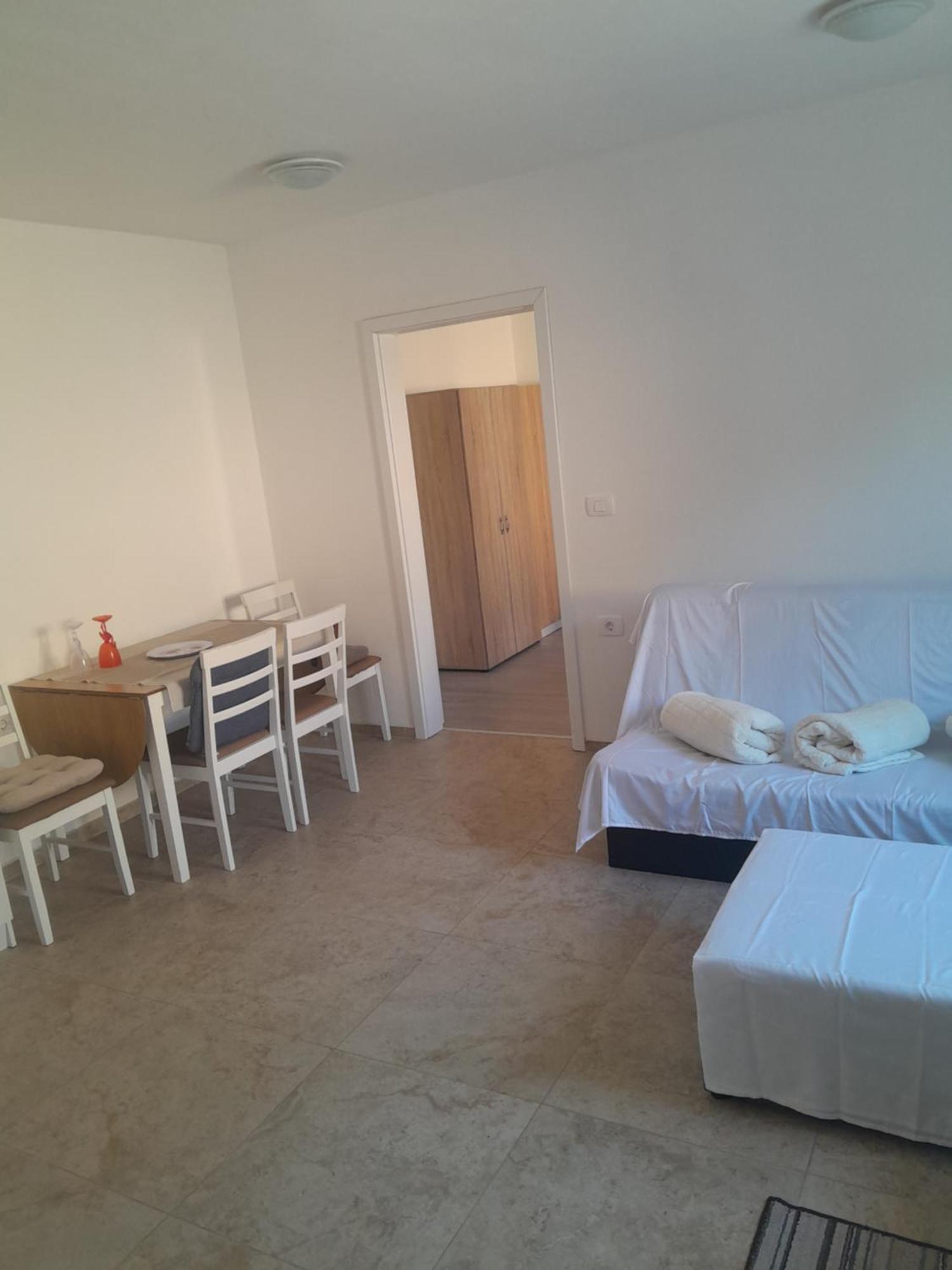Apartmaji Струнян Екстериор снимка